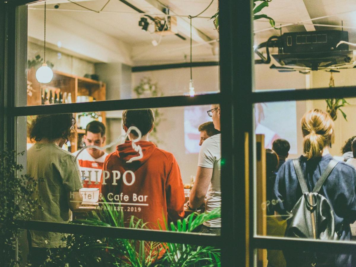 Hippo Hostel And Cafe Bar Осака Екстер'єр фото
